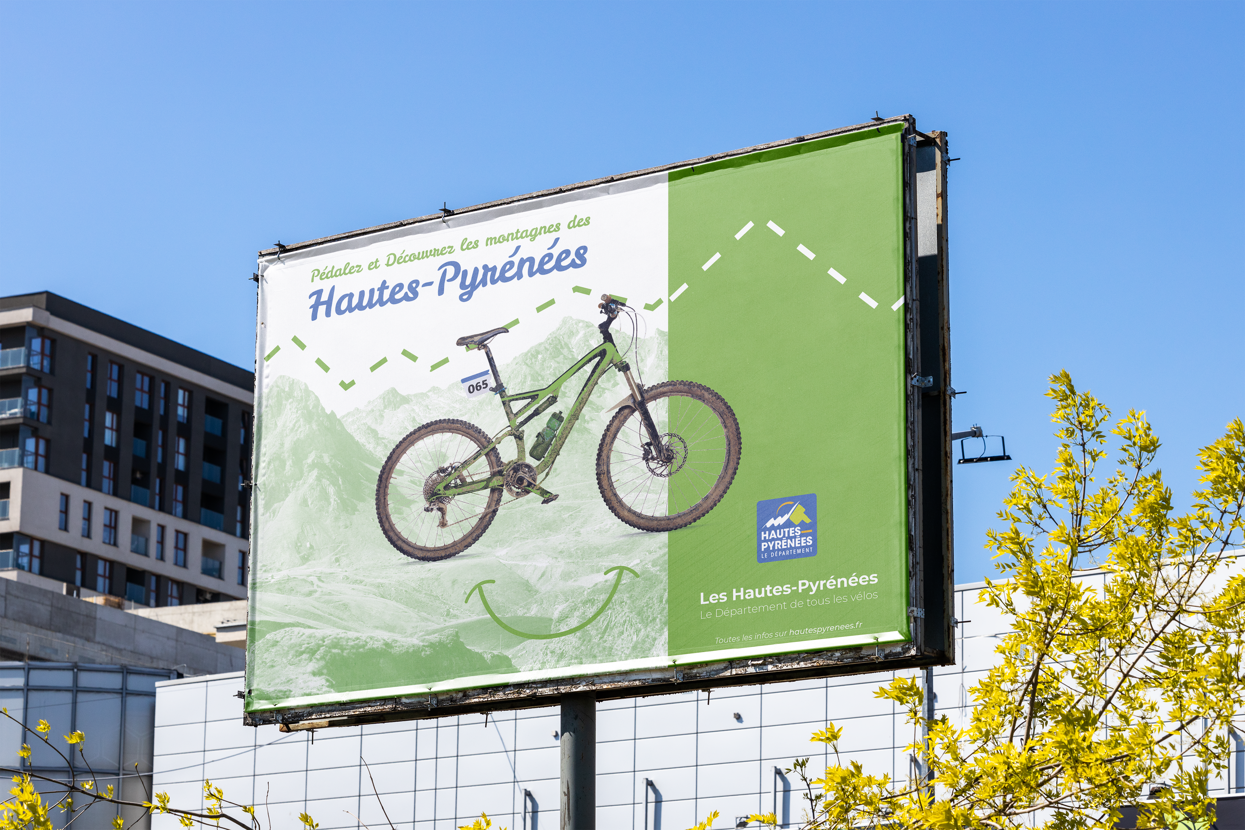 Campagne d'affichage pour la mise en avant de la pratique du vélo dans le département 65